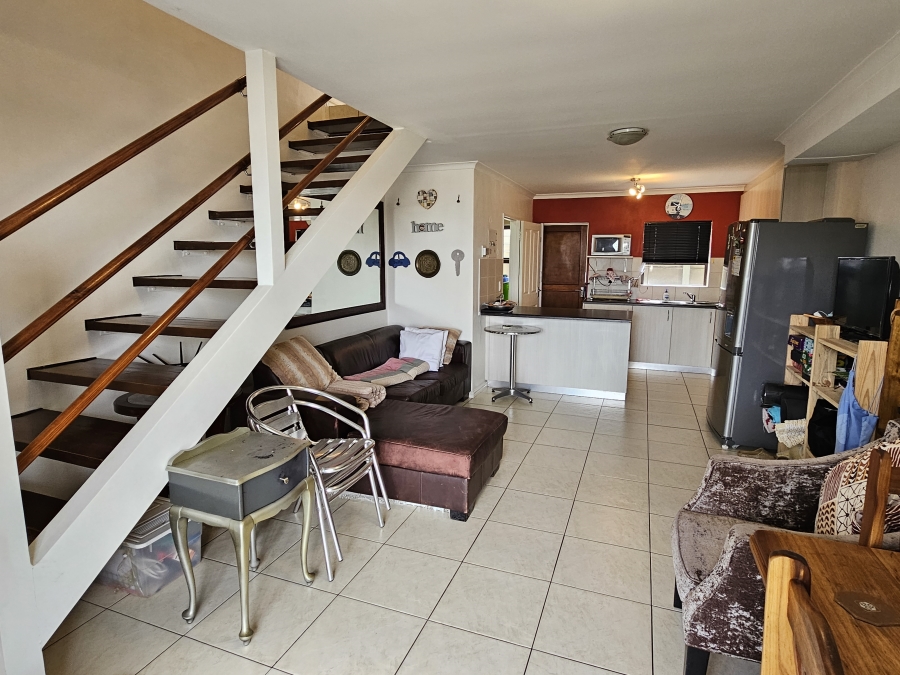 2 Bedroom Property for Sale in Ruwari Western Cape